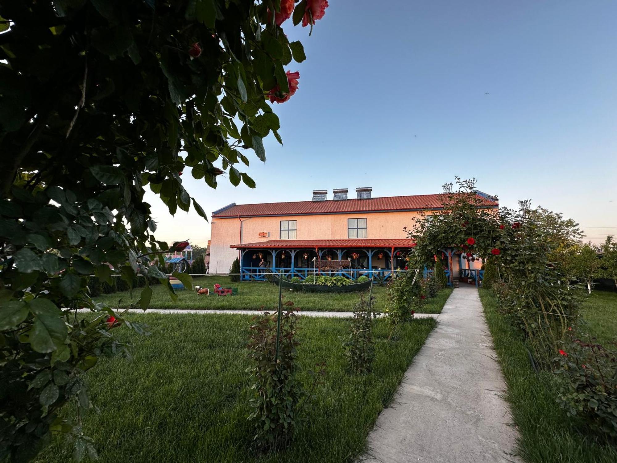 Hotel Agropensiuea Casa Uncu à Murighiol Extérieur photo